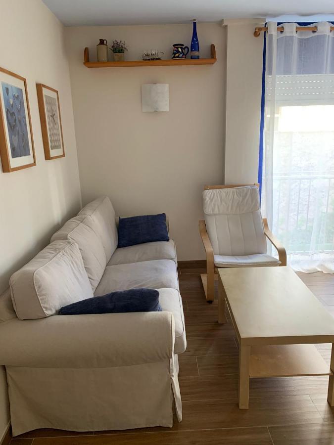 Cosy Apartment In L Escala, 7 Mins Walk To The Closest Beach, Riells L' Escala Extérieur photo